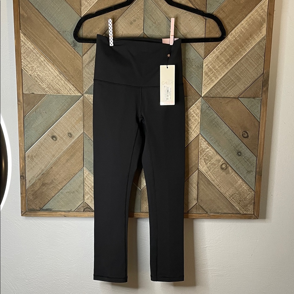 Calia Core Essential Capri Legging color Pure Black, size XXS
